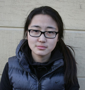 鄭一鳳
清華大學美術學院第18名
省統考色彩狀元